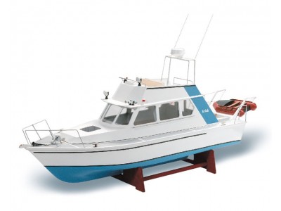 Lisa - RC Motor yacht